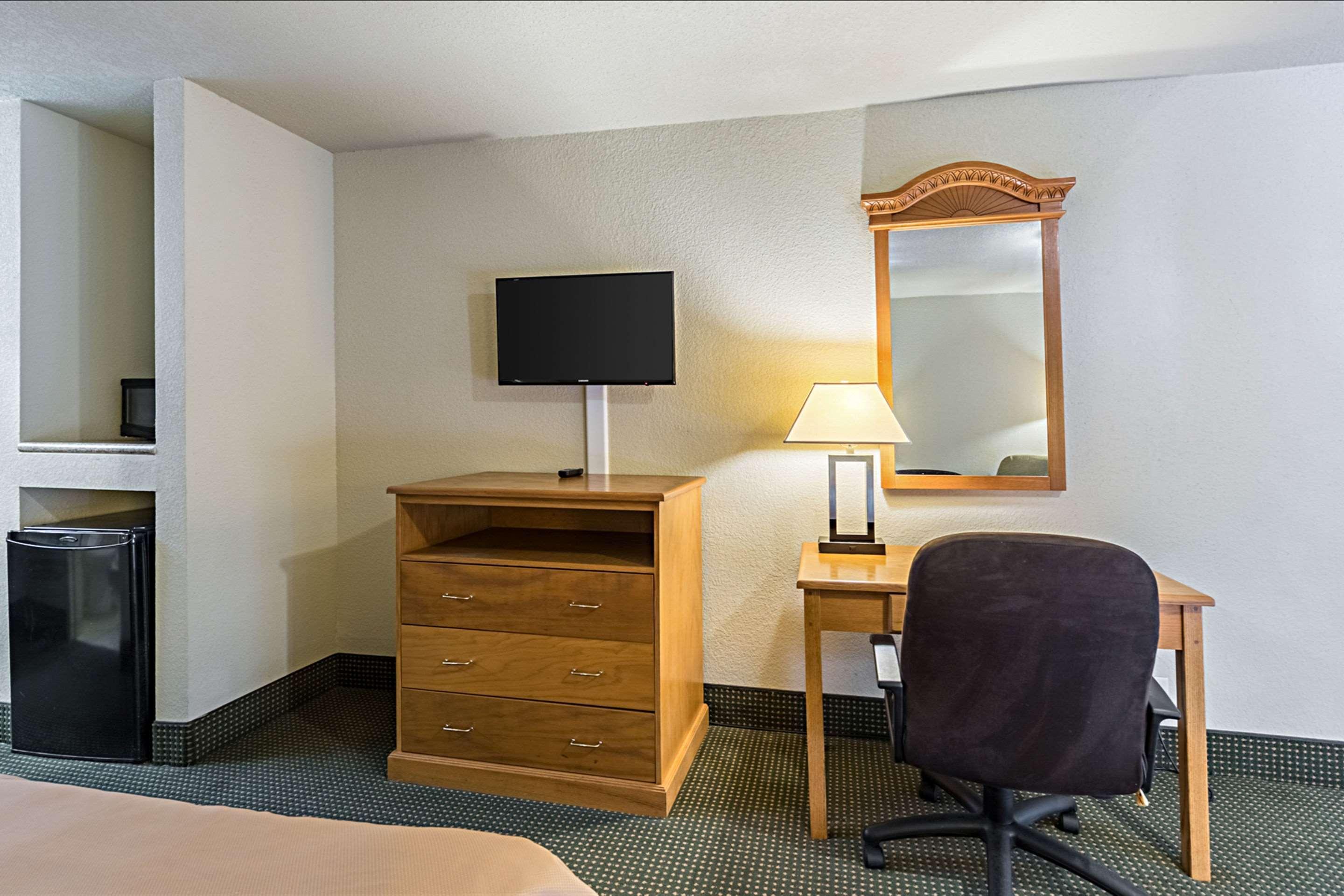 Econo Lodge Baytown Buitenkant foto