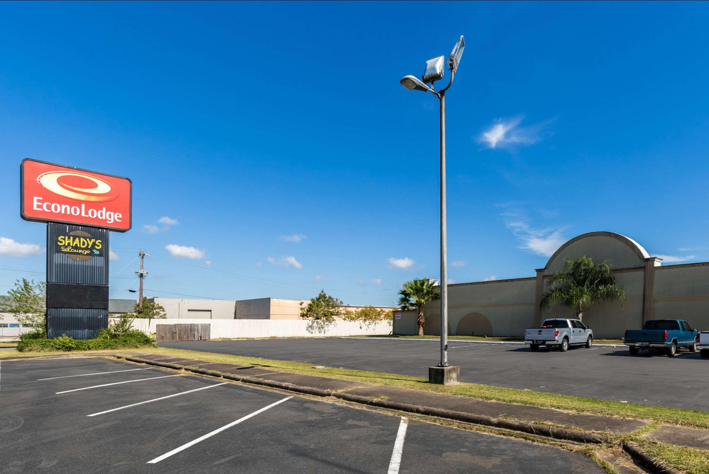 Econo Lodge Baytown Buitenkant foto